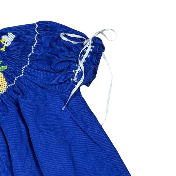 Classic Whimsy Baby Girls Royal Blue Corduroy Smocked Nativity Scene Dress 9M - Picture 5 of 8